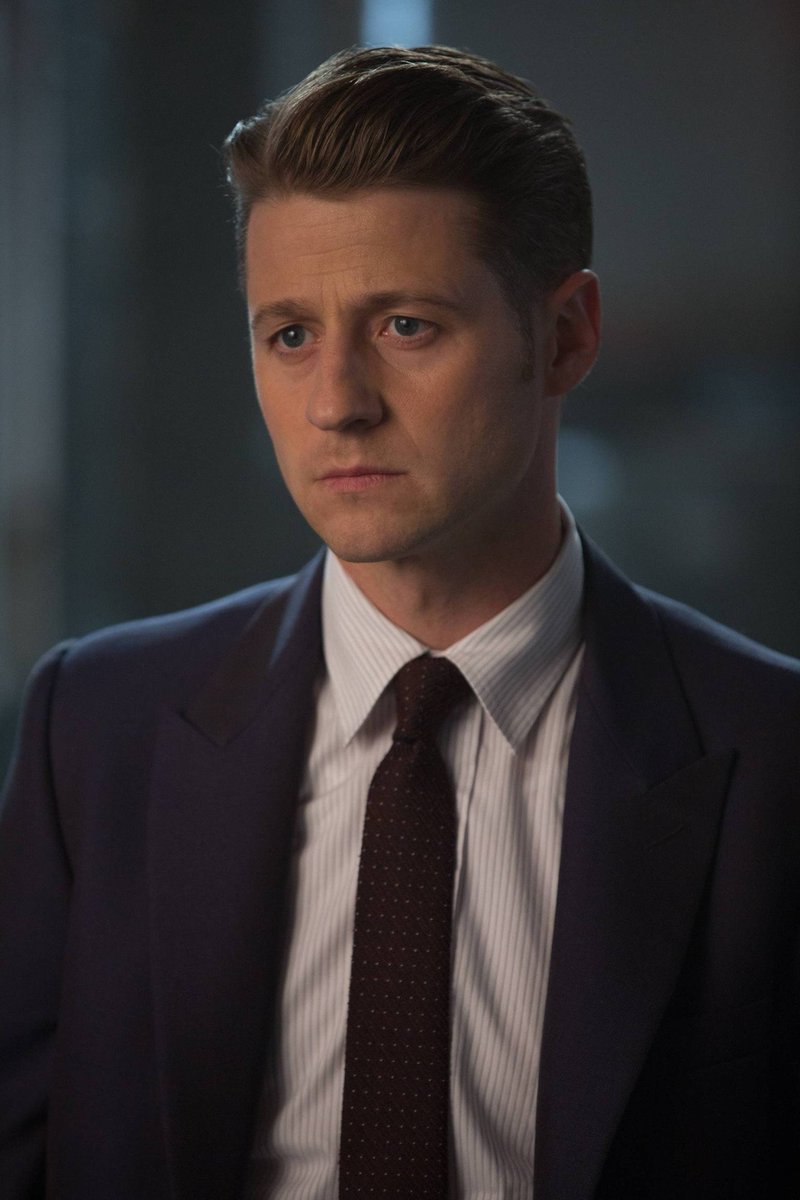 gothamdefensxr's tweet image. Un RT para dar a conocer a un joven Jim Gordon? Si queréis rol no dudéis en pedirlo