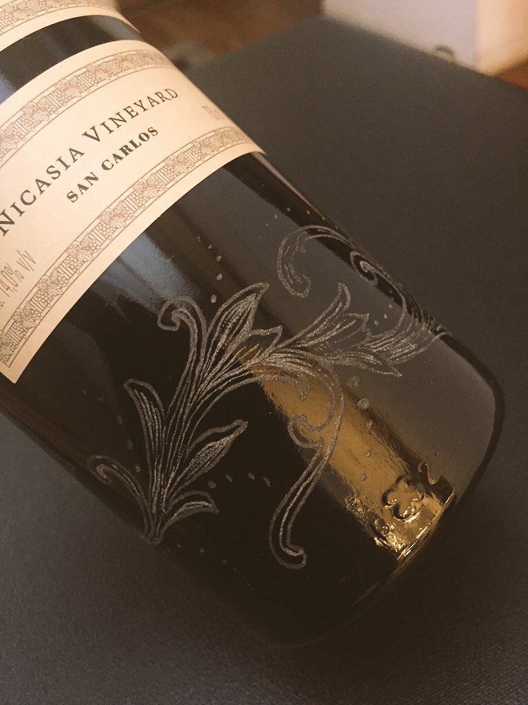 <a href="/goutcafe1/">GOUT GLUTEN FREE</a> <a href="/toledosilver/">MARCELO TOLEDO</a>  <a href="/CatenaMalbec/">Catena</a> ¡Excelente idea! Un genio el artista Marcelo Toledo  #Vendimia #Vinos