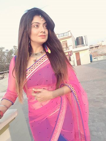 JazzleenWorld's tweet photo. Desi Girl !😗 https://t.co/P66wufSfp5