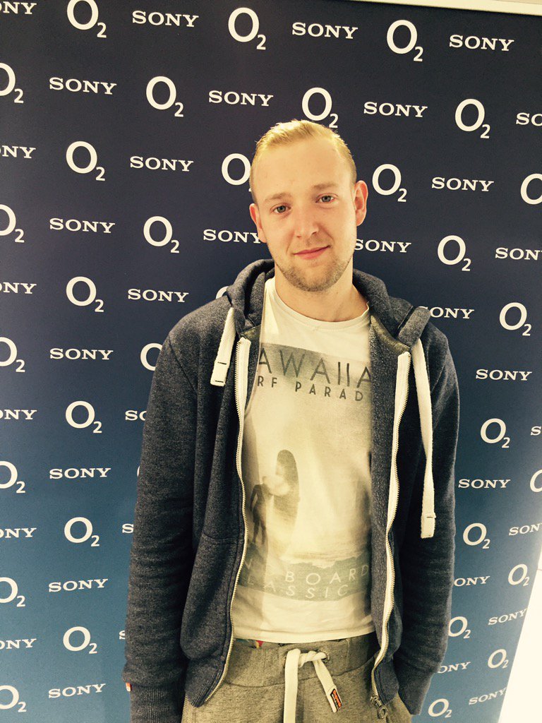 youniquelfai's tweet image. #sonyphotobox @MIDCommsO2 #sony #z5 #o2macclesfield