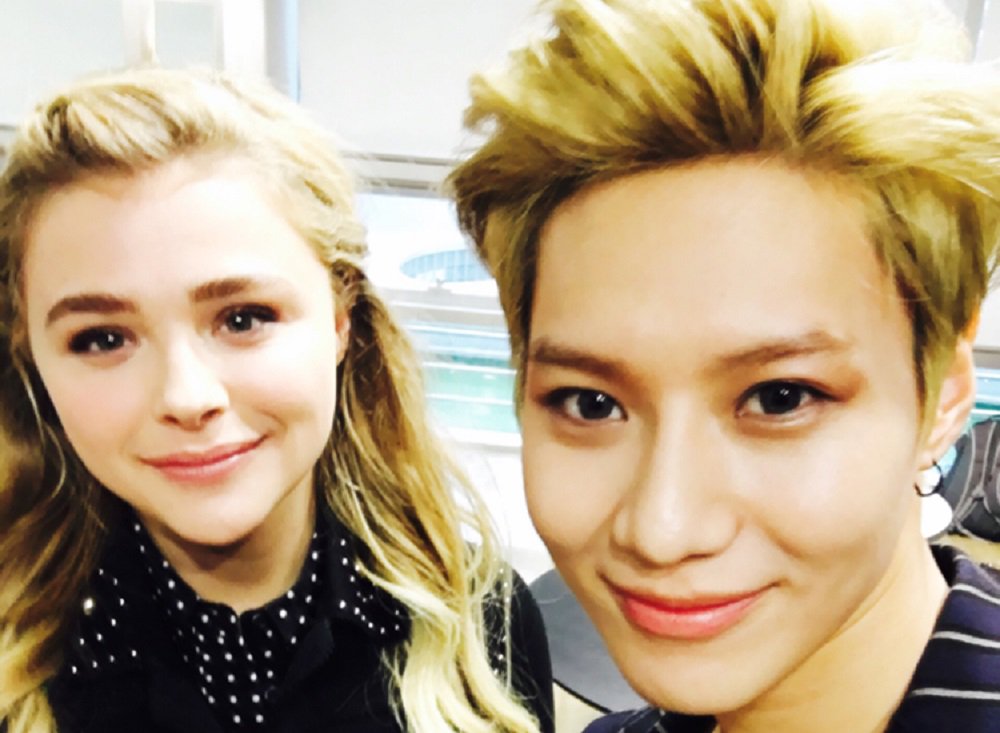 Chloe Grace Moretz's sanity has now been lost to K-pop, help Eric Nam save  her – Asian Junkie