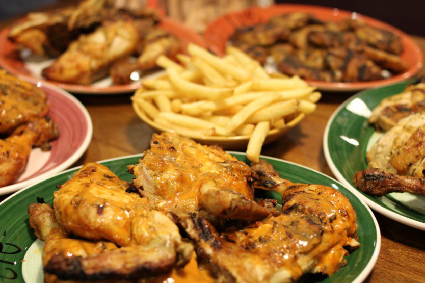 halaleatout's tweet photo. Franzos Piri Piri - Ilford, probably this best chicken this side of town! https://t.co/9Wifka3mAE  #halaleatout :) https://t.co/00n5OElhtq