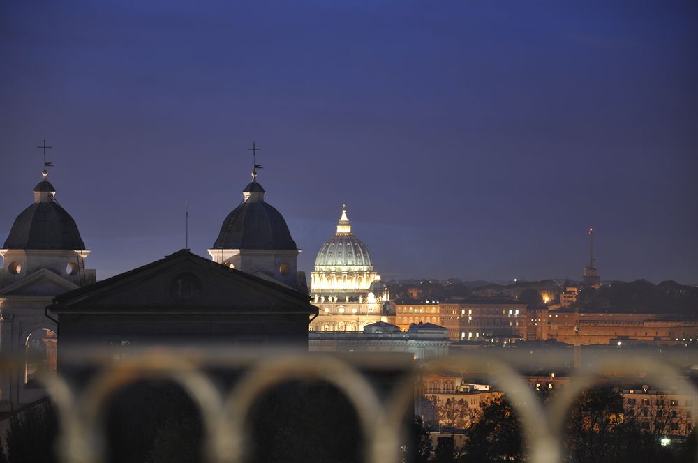 flysleepdriveus's tweet image. Featured #Hotel in #Rome - Hotel Eden Rome
goo.gl/7TDb4h
#RomeHotels #HotelEden #europe #vacation #italy