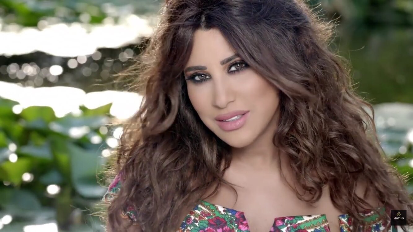 Najwa Karam On Twitter Nko استمعوا الى اغنياتكم المفضلة من ألبومات نجوى كرم عبر قناتها