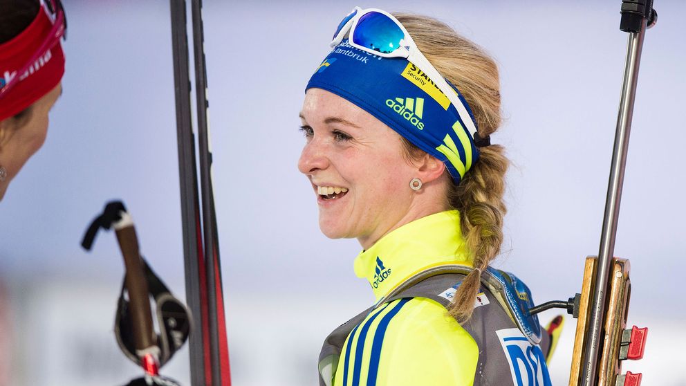 SKRÄLLEN: Mona Brorsson sexa i VM-sprinten. ”Helt obeskrivligt.” #skidskytte svt.se/sport/vintersp…