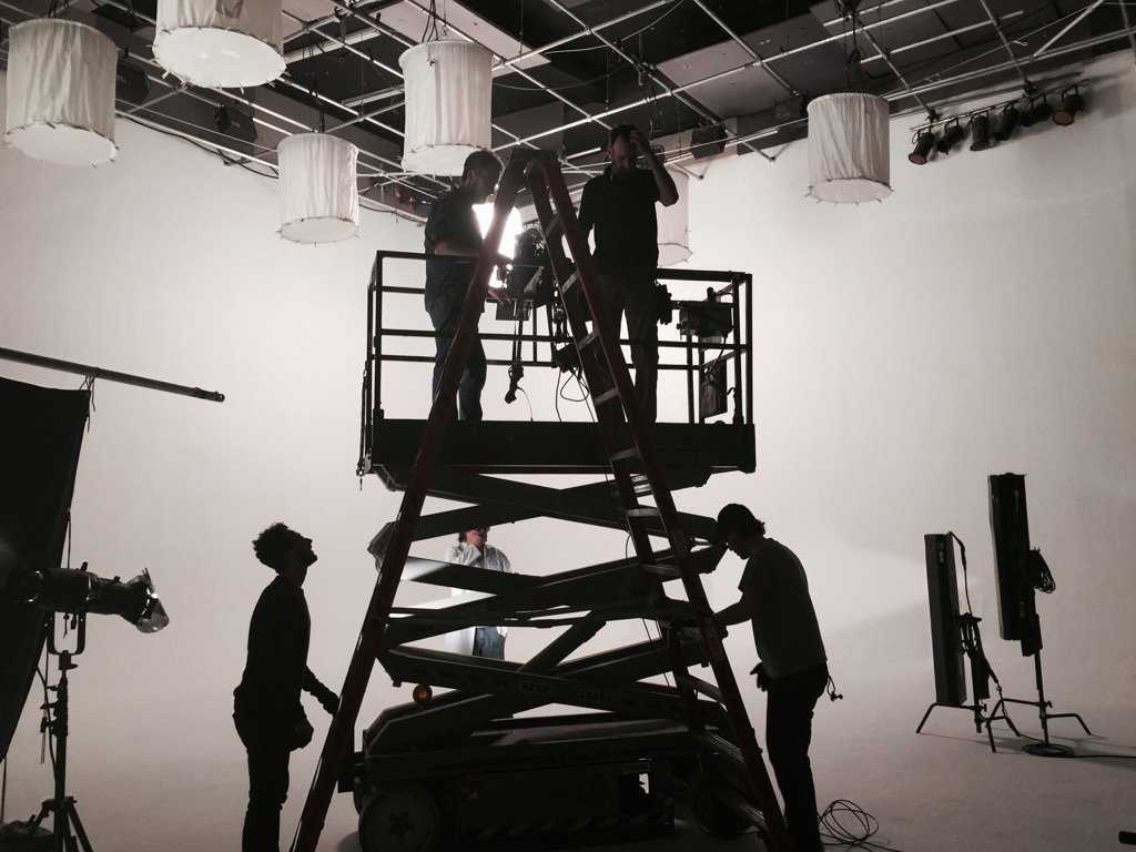 DrNylaJ's tweet photo. “@naturopathicdrs: Setting up the first shot #behindthescenes @3Hhoopla  Wow what a production! So exciting! https://t.co/rtyX8arGiH”