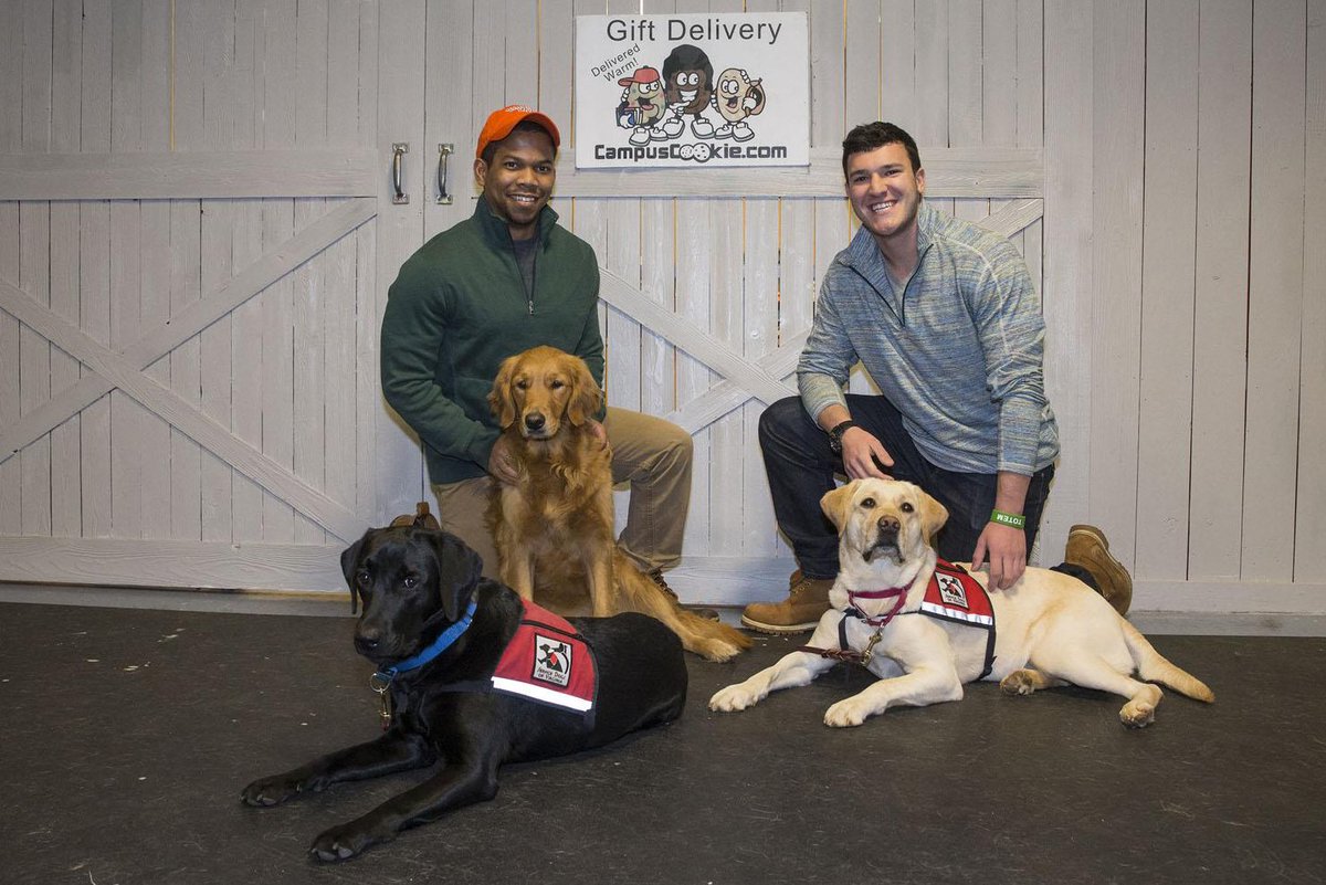 UVA's tweet photo. Student-created app @totemfgf uses friendly competition to spark philanthropy: https://t.co/hf3TSNCIL7 https://t.co/sYtfSuarRV