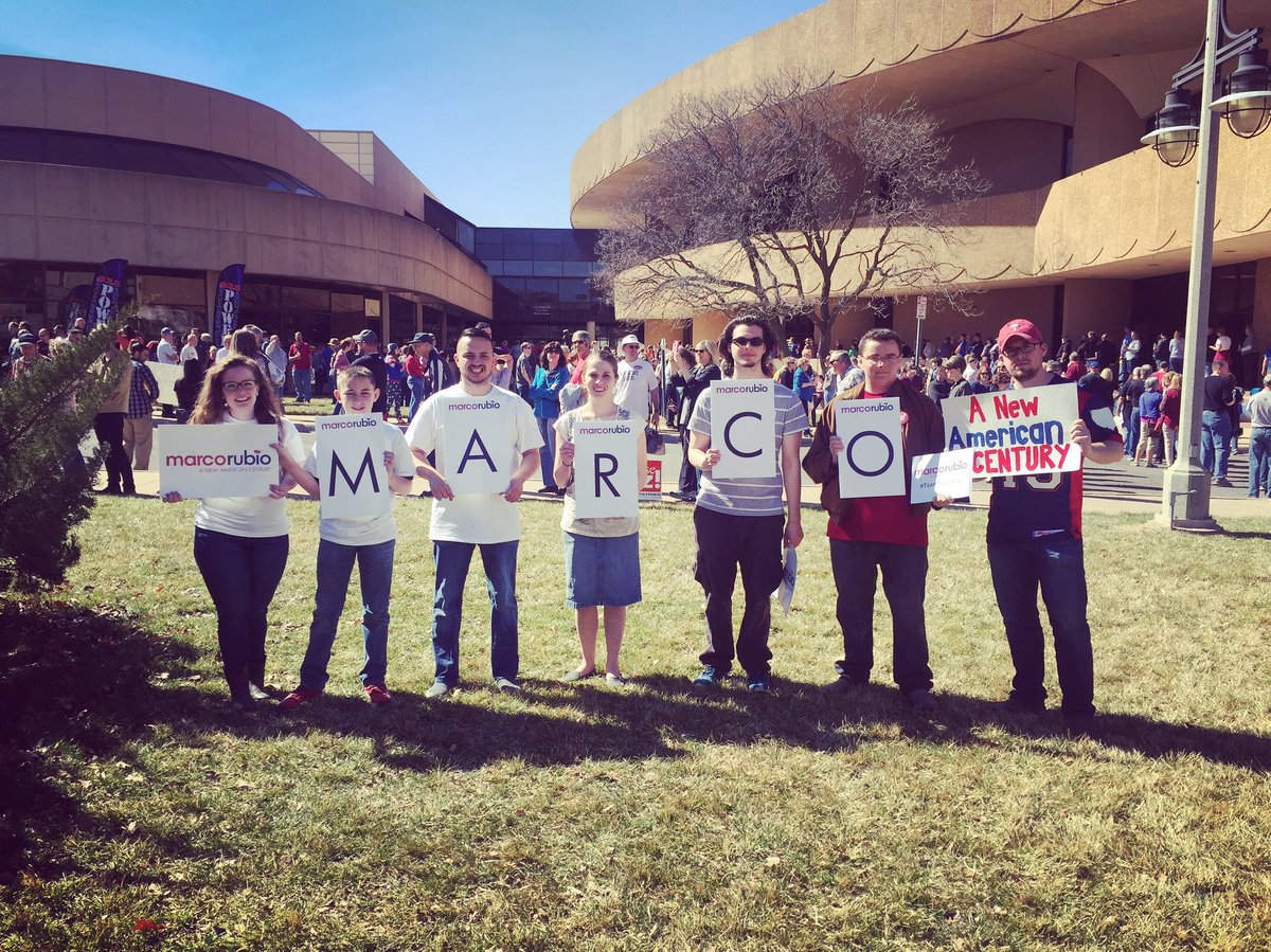 JessicaWhitmill's tweet image. @marcorubio supporters at the largest caucus of the 2016 election cycle in Wichita, Kansas! #Marcomentum #TeamMarco