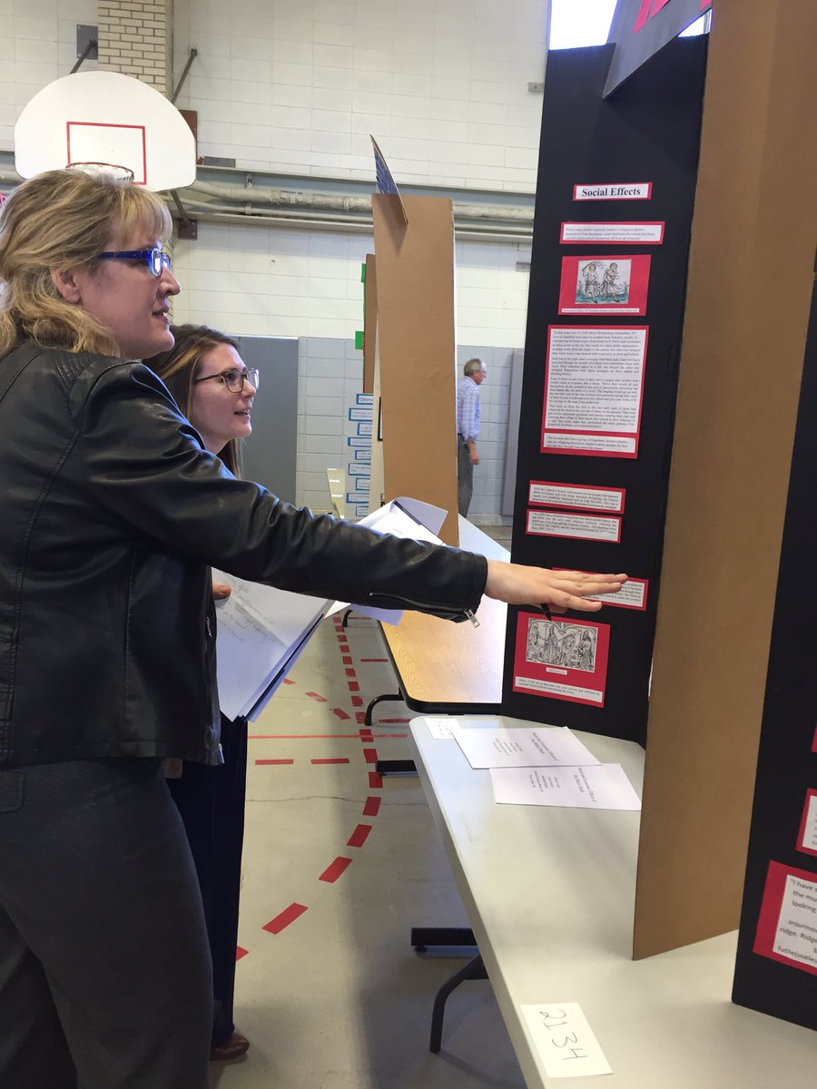 TrumanLibrary's tweet photo. Deep into History Day exhibit judging! @nhdmo https://t.co/RJKO6ZMUTd