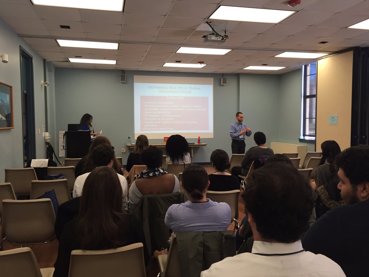 URI_MU's tweet photo. Great to have @michelletrosa @tombalestracci back at #URI presenting on multicultural change on campus #diveri16. https://t.co/EOtIZcmele