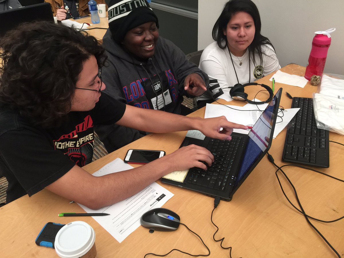 SWTigerBytes's tweet image. Tigers competing for 1st time @HP Codewars Houston this morning! @SpringWoodsHigh #keepcalmandcodeon #girlswhocode