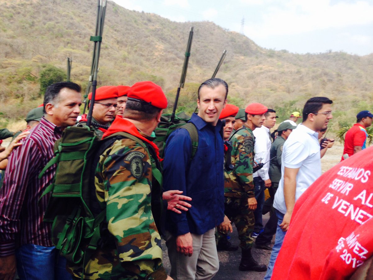 movimientombi's tweet photo. #A3AnosDeTuSiembraComandante @NicolasMaduro  @TareckPSUV @dcabellor @VielmaEsTachira @CarylBertho https://t.co/p3coqhSlLH