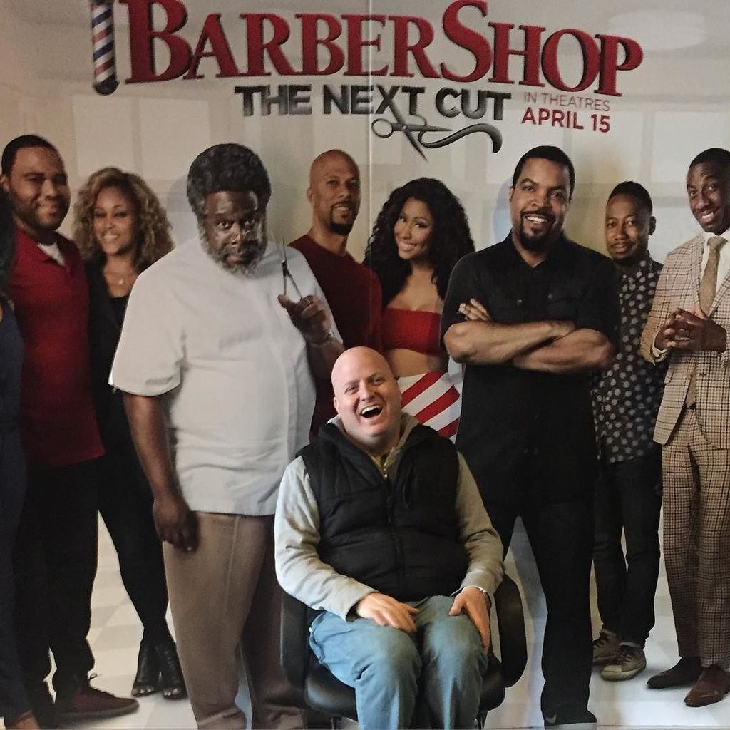 tylerash's tweet image. #CantWait #BarberShop #TakeALittleOffTheTop #NoBusinessInTheFrontOrBack ift.tt/1TWyrVT