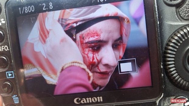 halislevent's tweet photo. 1926 dan beri Nur Hareketinde kadınlarımıza ilk defa AKP döneminde kelepçe vuruldu, tutuklatıldı, kanı akıtıldı:(( https://t.co/lX7QR96EjL