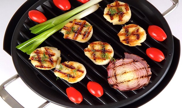 FtLauderdaleMag's tweet photo. From #rookie #cooks to #master #chefs, everyone can use this kitchen gear: https://t.co/FJPejq96UN #FortLauderdale https://t.co/zNDkkqd4bi