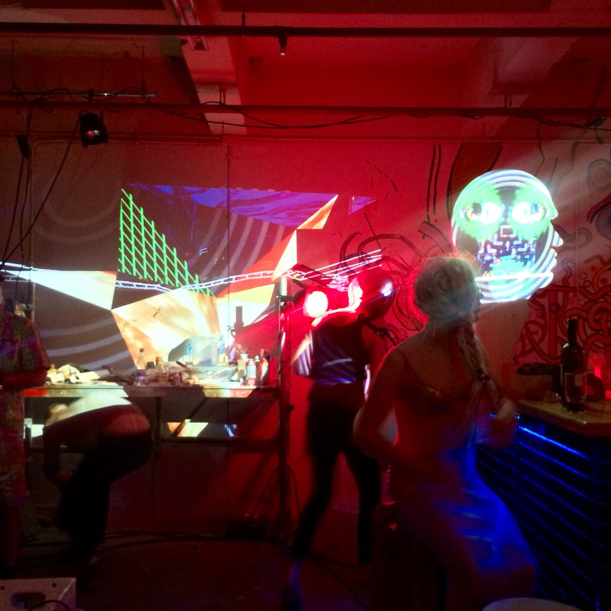 kunstblock's tweet photo. The #PerformanceBar is open! @Museumnacht010 https://t.co/gtlr4Q3Fed