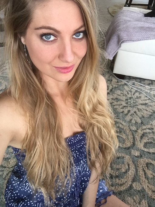 Getting on #myfreecams again! I'm feeling well enough for a beer or two :) https://t.co/Jq2hEnhvwN<a href="/tag/myfreecams"class="tags">#myfreecams</a>