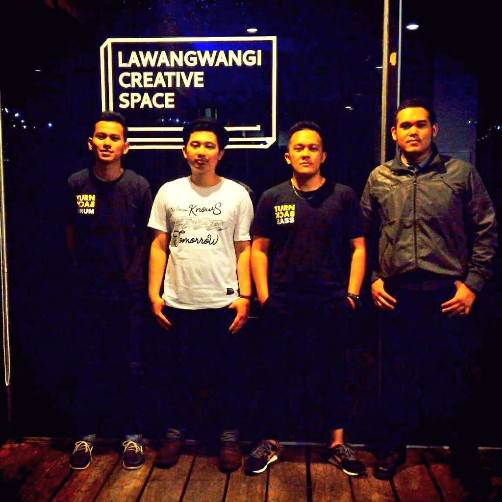 With star sindrome <a href="/lawangwangiBDG/">Lawangwangi</a>