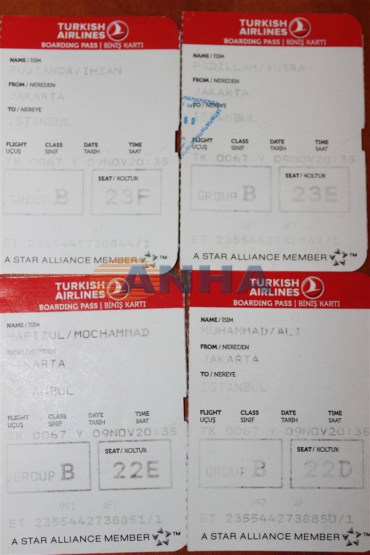 Dr_Partizan's tweet photo. Kurdish fighters find Turkish electronic visas and Turkish airline tickets, of now dead Indonesian ISIS fighters. https://t.co/xracsX1MGg