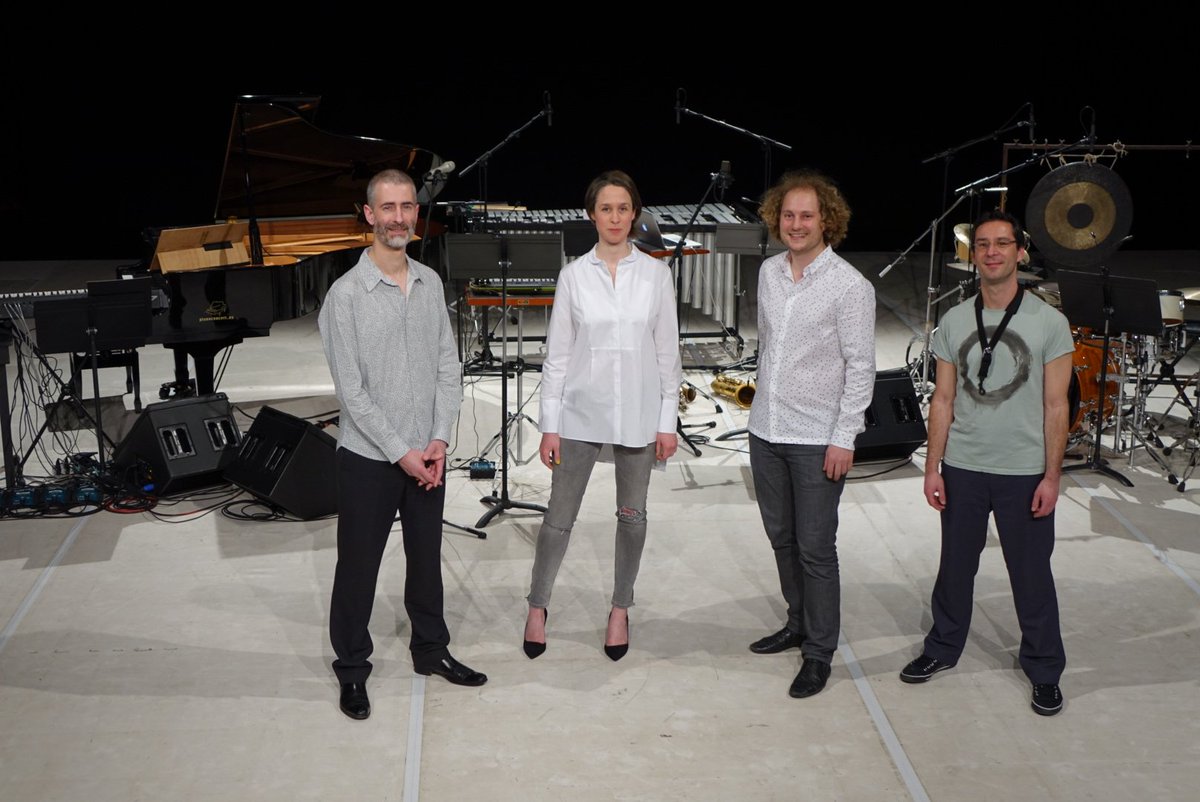 WeSpokeNewMusic's tweet image. Pictures from our concert at @mercatflors ! Thank you Barcelona, this was fun! @lauditori