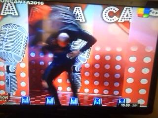 daygalvan5's tweet photo. #pasioncanta2016 cago el cubano jajajaja https://t.co/bxdlAeC2b2