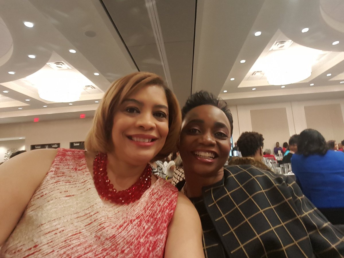 SimplyVC's tweet image. Enjoying an awesome Cincinnati Alumnae Chapter Gospel Brunch!