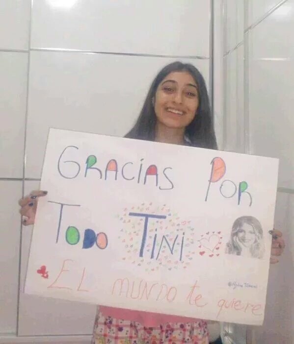 glorytini_'s tweet photo. #2016ConTini😱💕Tini!! #TiniSolista🎤 y #UneFleurPourTini🌸 TT en TURQUIA!
Y siempre a tu lado @TiniStoessel💘 https://t.co/3DWHzAKCbT
