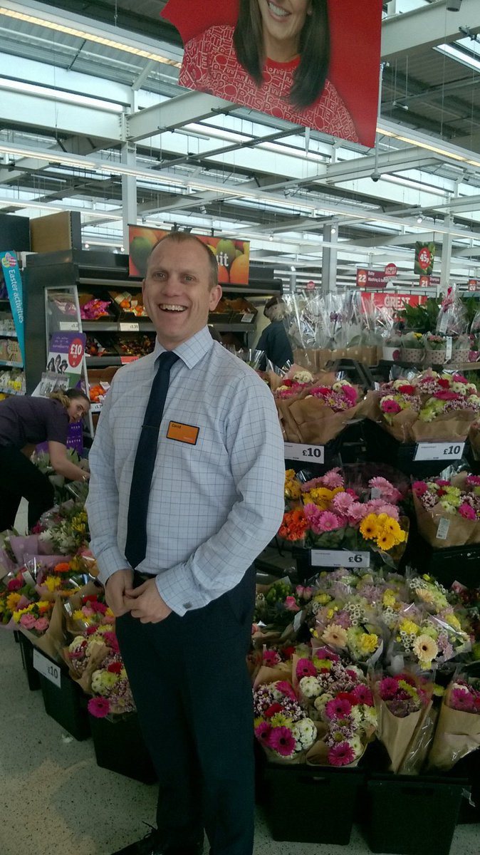 Get yourselves down to <a href="/sainsburys/">Sainsbury's</a> Westhoughton &amp; meet Dave the new Store Manager <a href="/neilchason/">neil chason</a> <a href="/geraldinedevane/">Geraldine Devane</a>