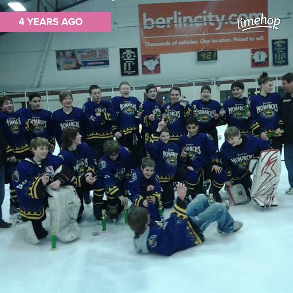 jrrummy55's tweet photo. 4 Years Ago today was one of the best moments ever! ๐ #Nationals #betterhockey #98Elite https://t.co/U2Vqj547gE