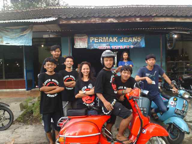 Selamat berweekend ria lur ;D