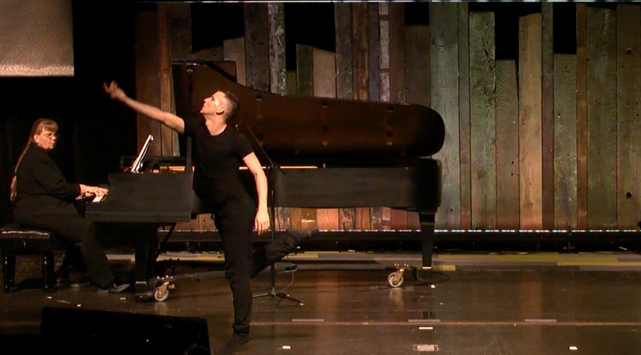 TEDxOhioStateU's tweet image. What a beautiful performance! #ReconstructingReality