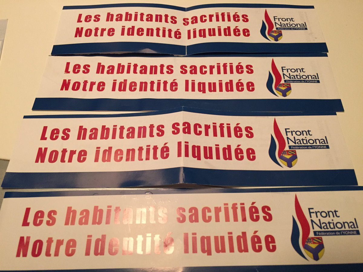 JulienOdoul's tweet photo. Les habitants de l'#Yonne ne veulent pas voir leurs communes disparaître. Et ils l'expriment au #FN89 #StopFusion https://t.co/GBv9NKwZm2