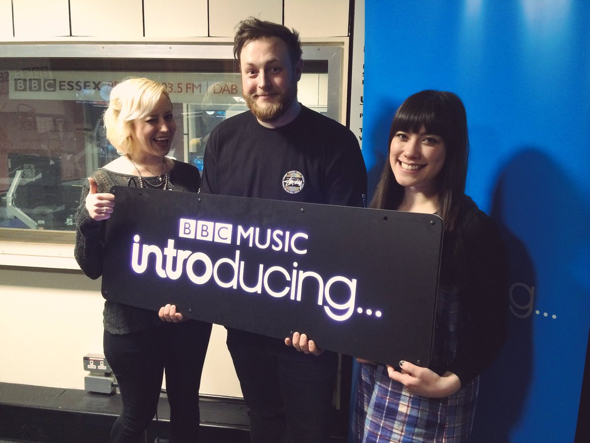 LOADS of new music on the show tonight at 8pm, &amp; we have <a href="/thisisdolls/">DOLLS</a> in for chats with @olliewb!🎶 #BBCintroducing