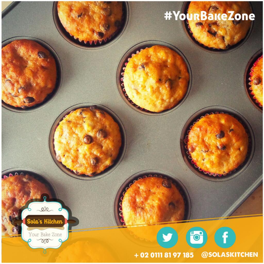 SolasKitchen's tweet photo. Right out the oven #BananaMuffins #ChocolateChip 😋
Moist and not too sweet, tasty for breakfast, dessert or a snack https://t.co/cSZUKFp8A7