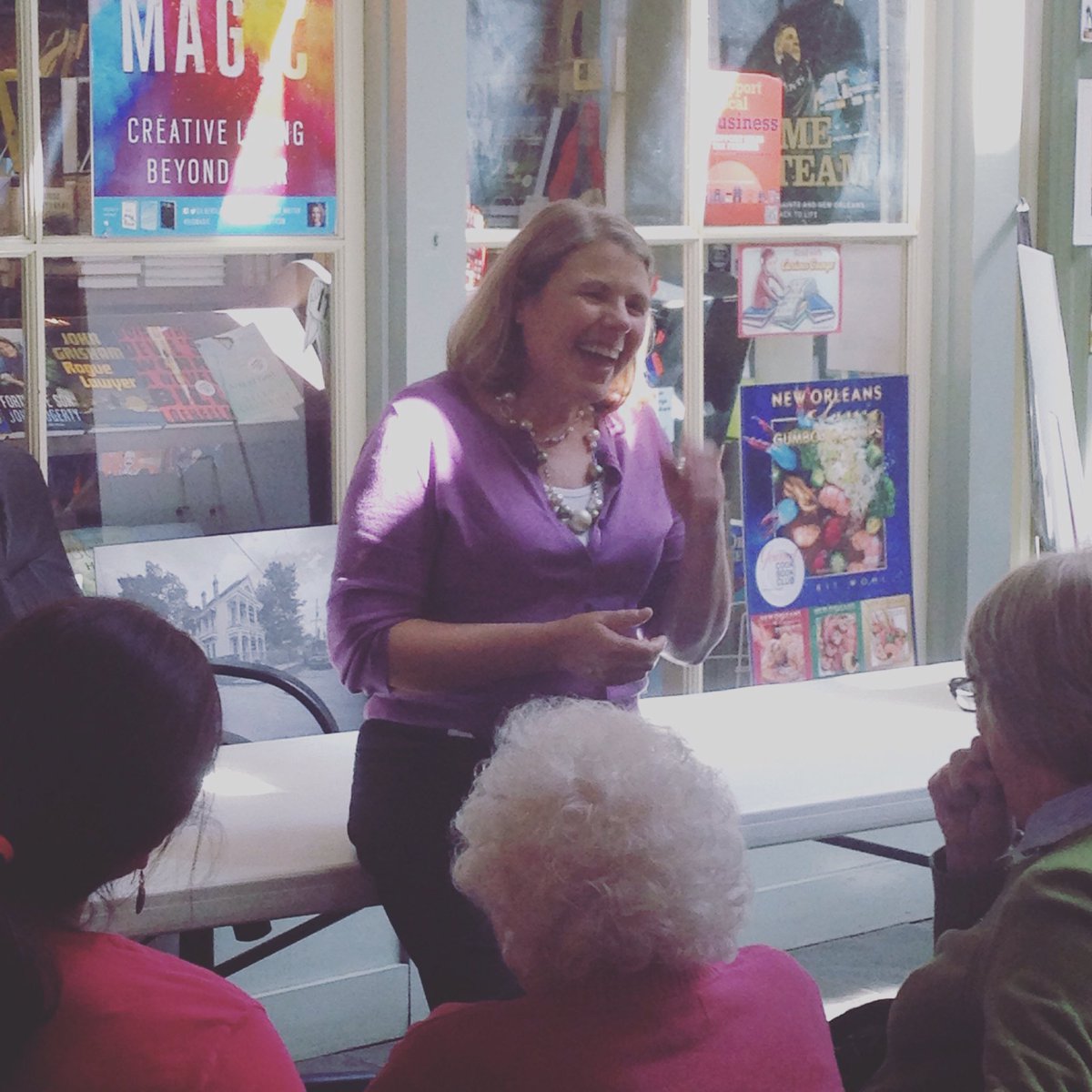 TheGDBookShop's tweet photo. C. S. Harris sharing a story and a laugh with fans at today's event. #csharris #whenfalconsfall @penguinrandomhouse https://t.co/fZRkniwhuV