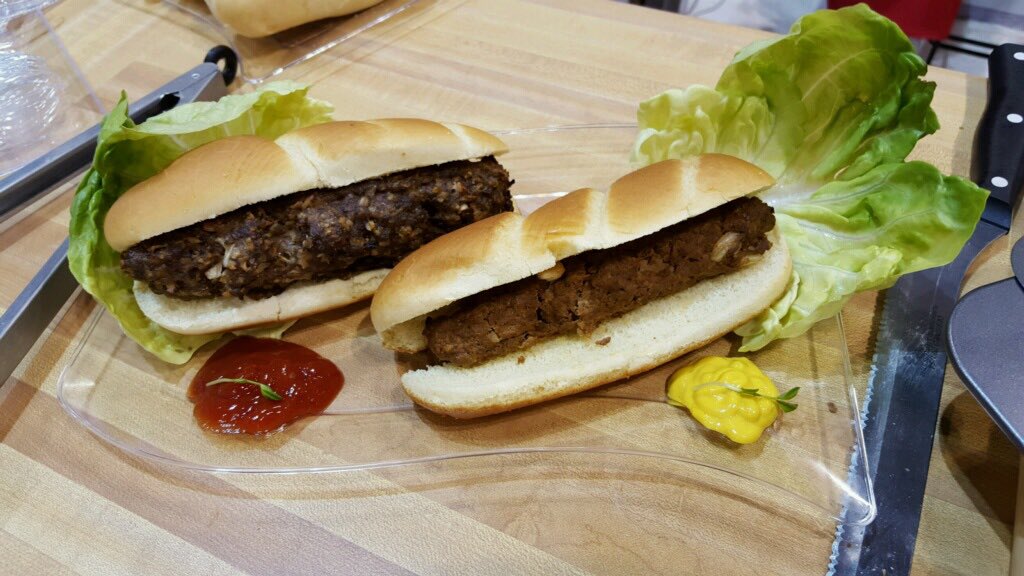 lovecookingco's tweet photo. A burger + a hot dog = a @ChefTonyTV Burger Dog! Stop by S1705 and check it out! #IHHS2016 https://t.co/dkR7lSX3Jy