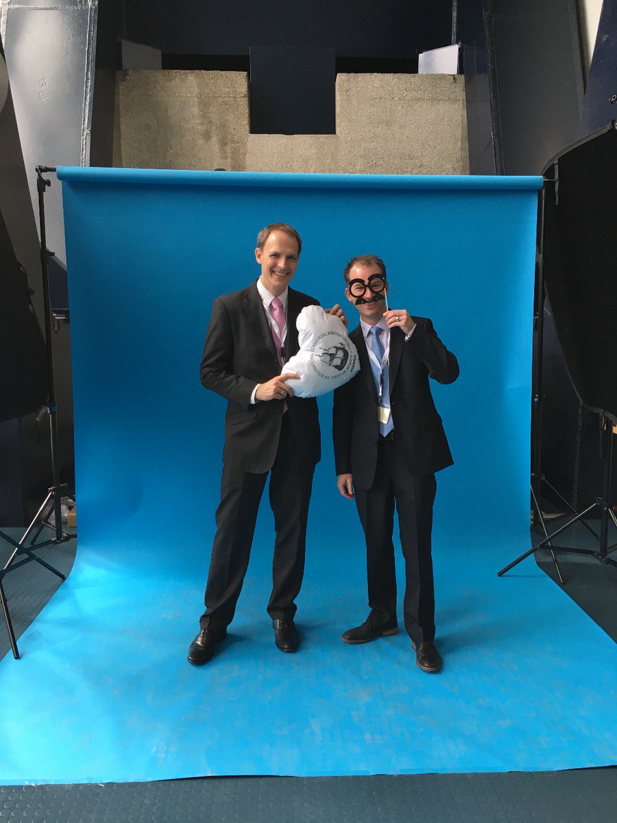 Don't miss the foto booth! Open today from 10:30 to 13:00