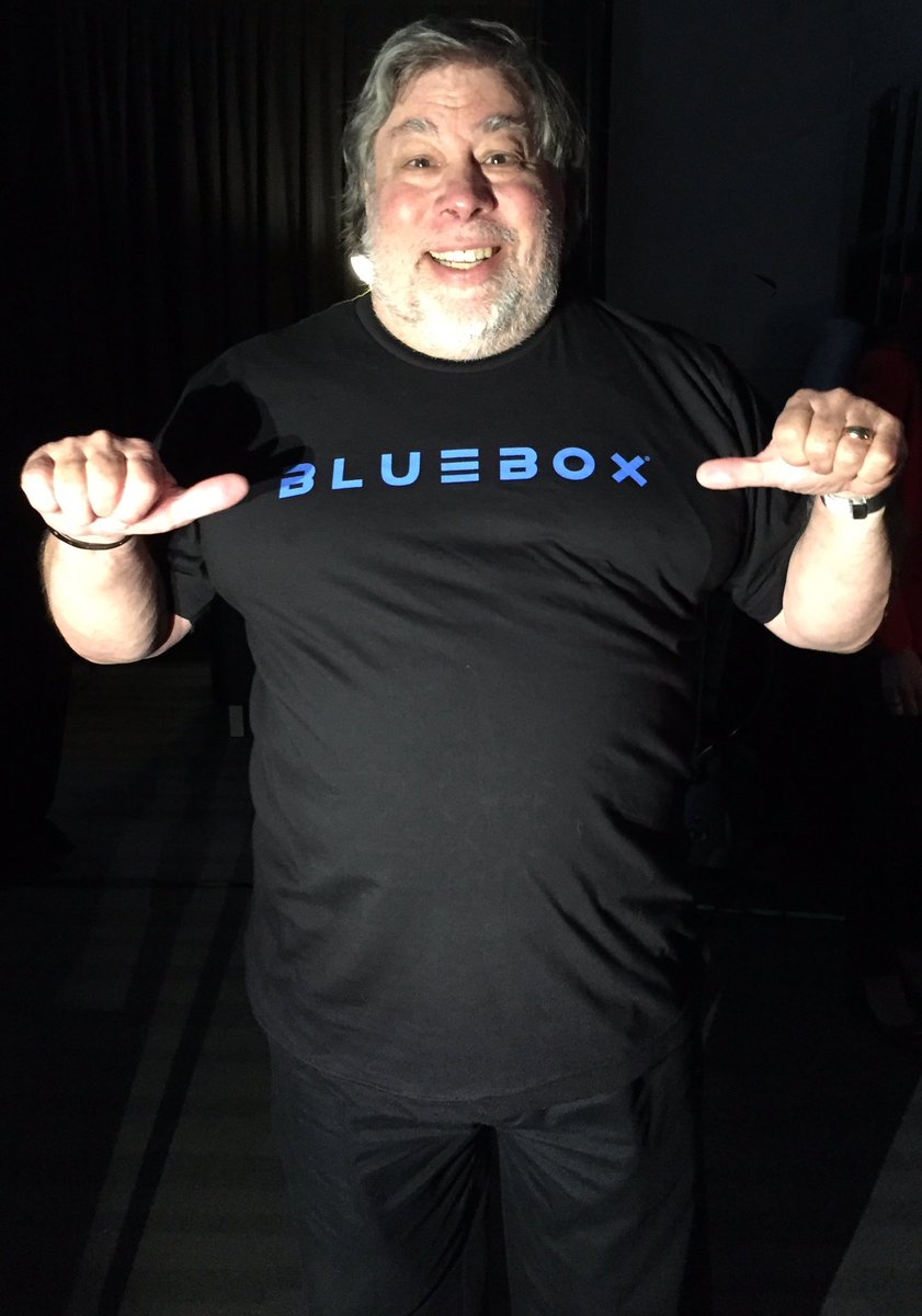 adamely's tweet photo. Makes me happy. @stevewoz wearing a @BlueboxSec shirt. I named the company in respect of industry roots https://t.co/BXi5uMgjh3