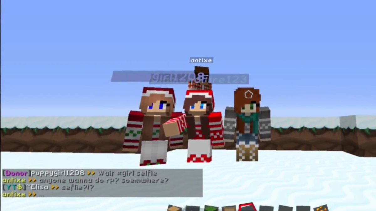 Ferrari236's tweet photo. @xVendettaKitten found the pictures :3 You were wearing a guy skin. One of the pictures is so o_o #minecraftselfies https://t.co/SNzSdjZqyM