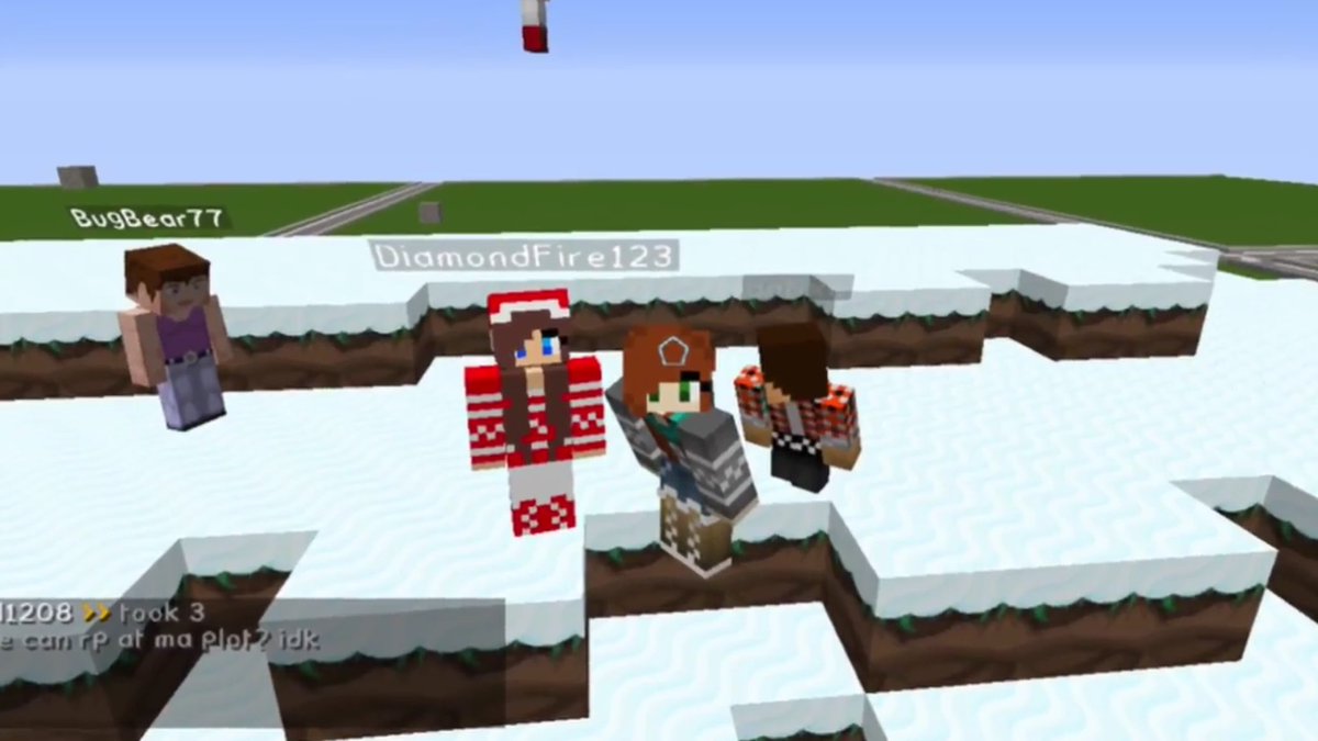 Ferrari236's tweet photo. @xVendettaKitten found the pictures :3 You were wearing a guy skin. One of the pictures is so o_o #minecraftselfies https://t.co/SNzSdjZqyM