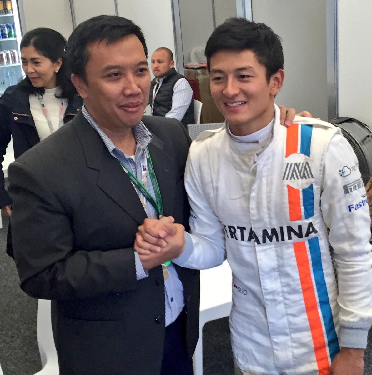 ManorRacing's tweet photo. Indonesia's Minister for Youth &amp; Sport pays @RHaryantoracing a consolatory visit. Nice. https://t.co/VlvLOBeKtp