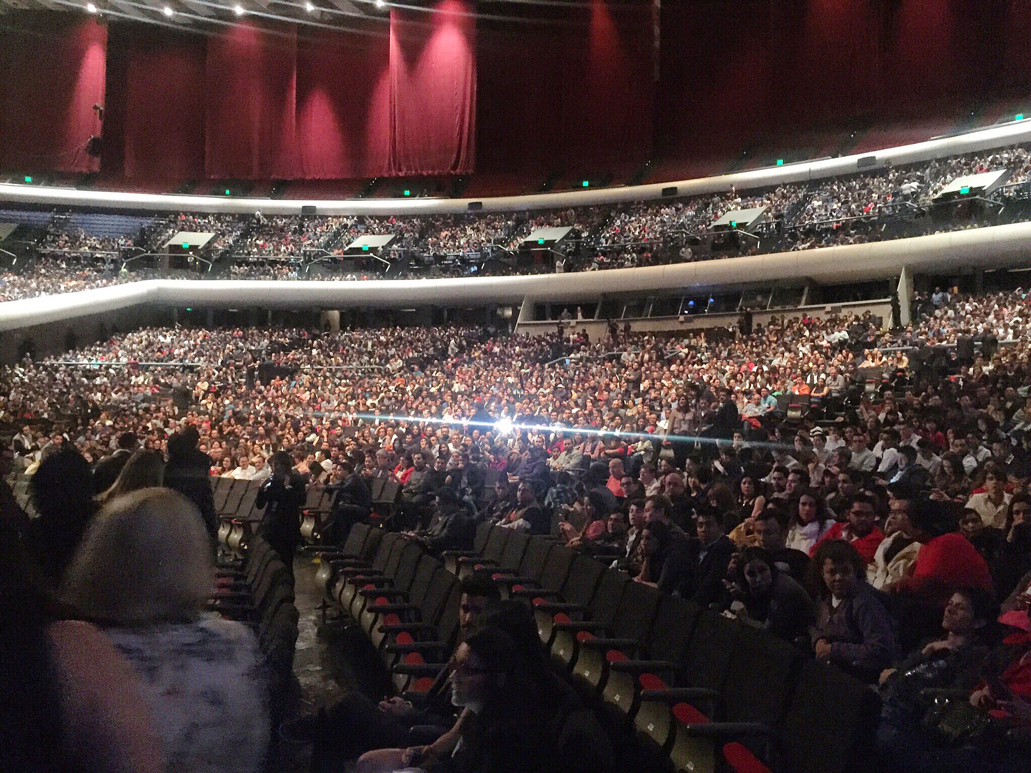 Cd-NxMOXIAEYkKz.jpg:large