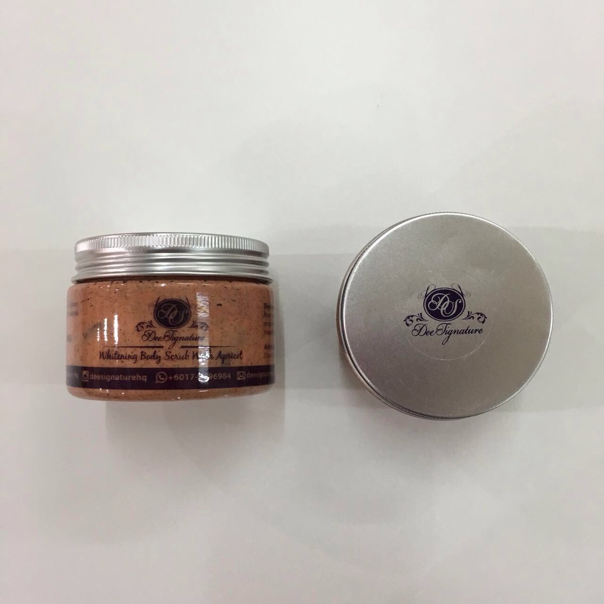 hscentre's tweet photo. WHITENING BODY SCRUB

013 311 9767

#deesignature #bodyscrub #whitening #scrub #rosehippremiumcollagen https://t.co/wyl5NlPB1s
