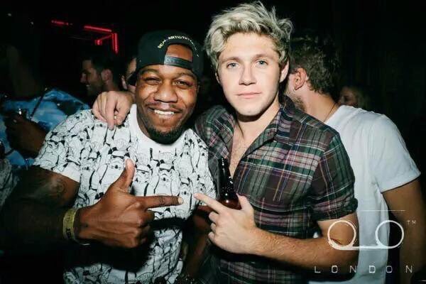 thatniamgirl's tweet image. Damn Niall 

#IheartAwards #BestFansArmy #Directioners