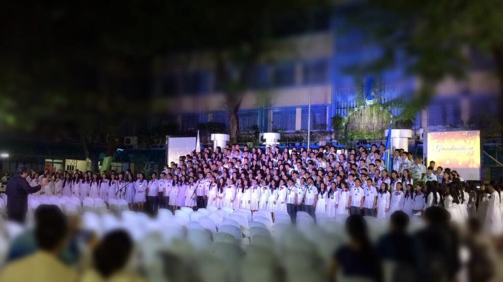 SMABatch2015's tweet photo. This day, last year. #SEN1OR5 https://t.co/1MrJboOH4E