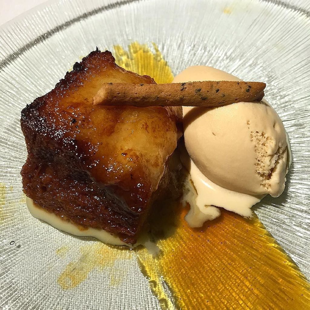 EstrellaSinMich's tweet photo. Torrija, no podía faltar 
#Albora #restaurante #Madrid #estrellamichin #restaurant #jorgej… https://t.co/DK5B2kq4p7 https://t.co/4Kc7ymXkjD