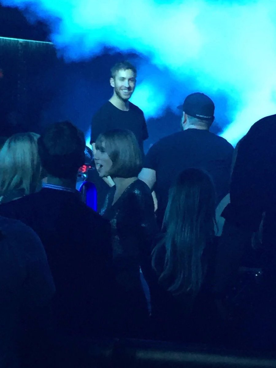 TaylorSwiftFV2's tweet photo. Taylor at Calvin's party! https://t.co/qvH10NXSq0