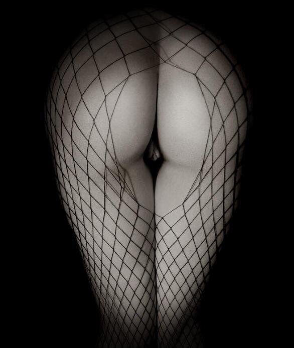 MelbEscortCpl's tweet photo. A high end space to explore your inner sexual desires. Discretion, openness and experience. #M&amp;M #escort #bisexual https://t.co/eGrIztN8Nj