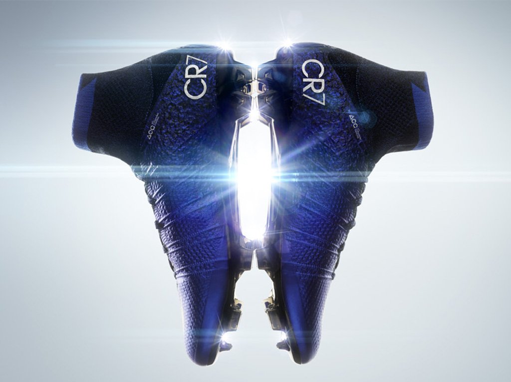 Cristiano Ronaldo on Twitter: "Get my #Mercurial Natural Diamond boots in the Nike App today! 💎 💪 https://t.co/tXAjIBbTCZ https://t.co/FXhzdkHlXL" / Twitter