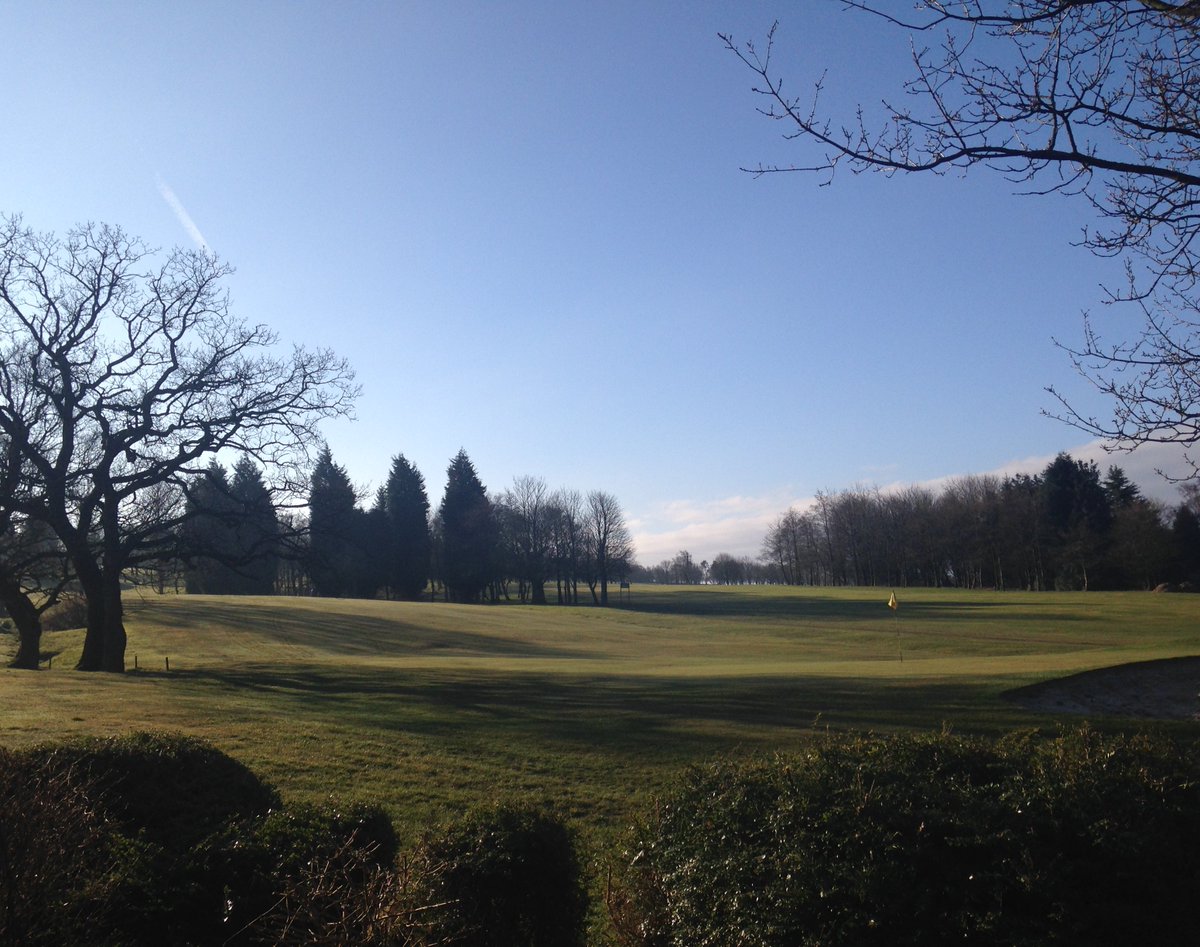 If Carslberg did Sunday morning golf it would look like this...

#carlsberg #golf #spring